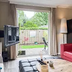 2 Bedroom In Dom wakacyjny *