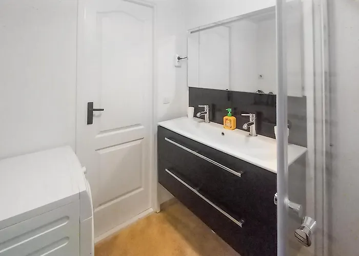 2 Bedroom In