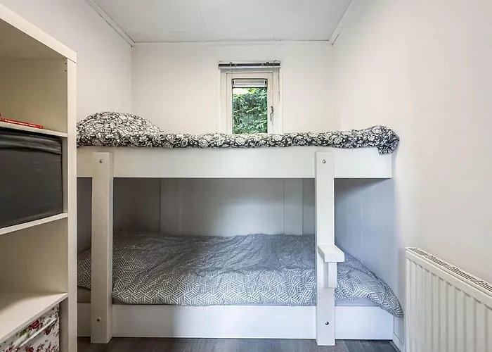2 Bedroom In *